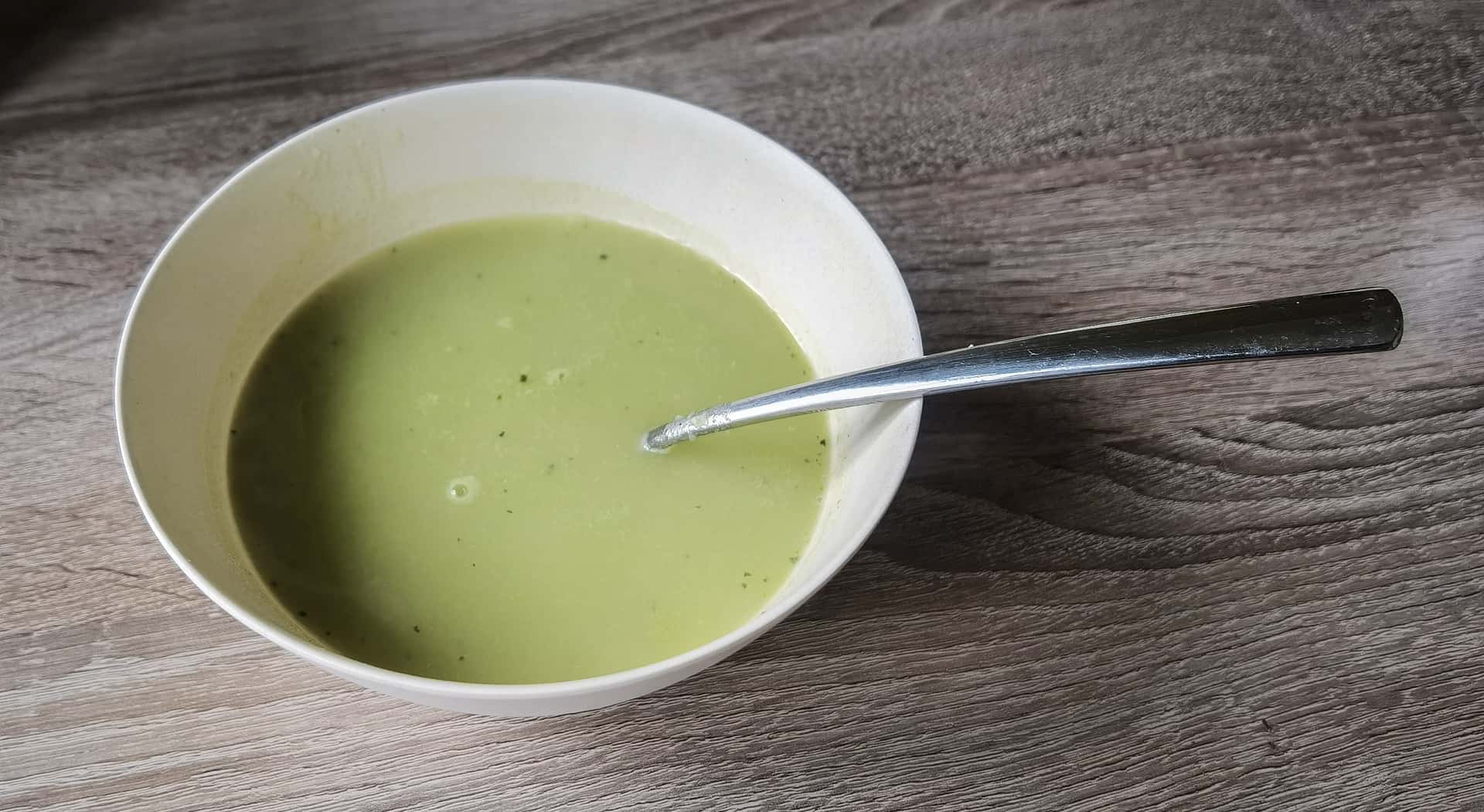 Spargelsuppe einfrieren &amp; auftauen - darauf sollten Sie achten